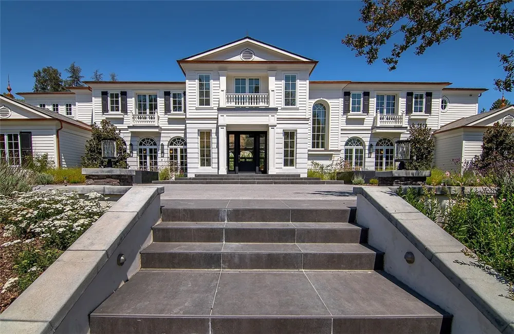 5546 JED SMITH ROAD Hidden Hills, CA 91302