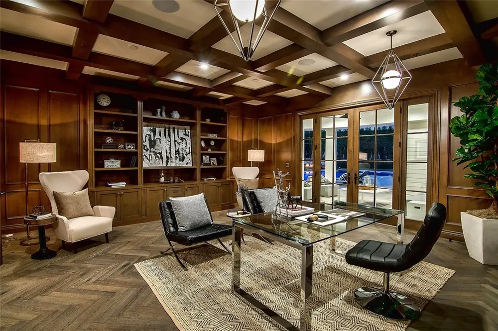 5546 JED SMITH ROAD Hidden Hills, CA 91302