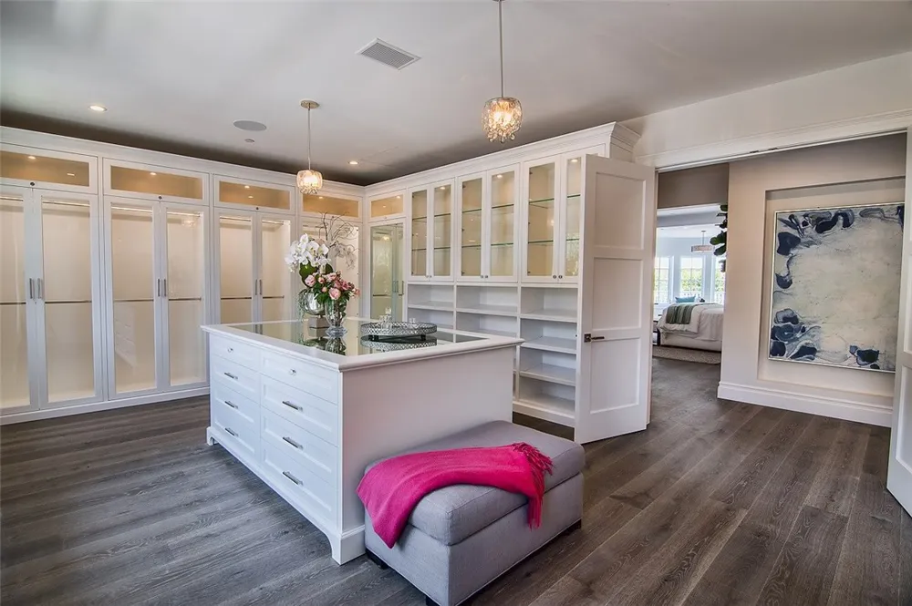 5546 JED SMITH ROAD Hidden Hills, CA 91302