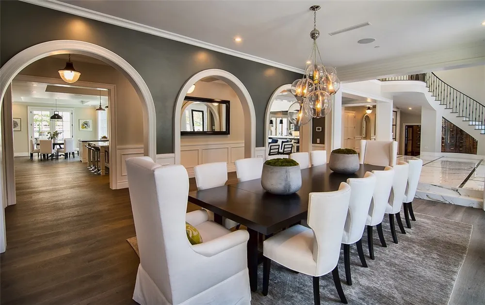 5546 JED SMITH ROAD Hidden Hills, CA 91302