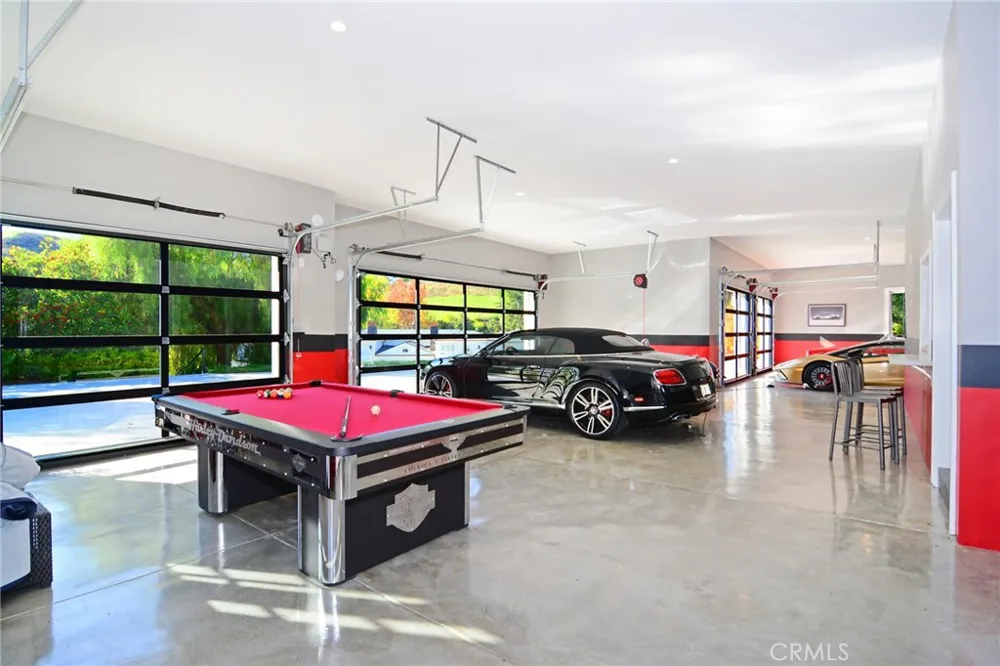 5546 JED SMITH ROAD Hidden Hills, CA 91302