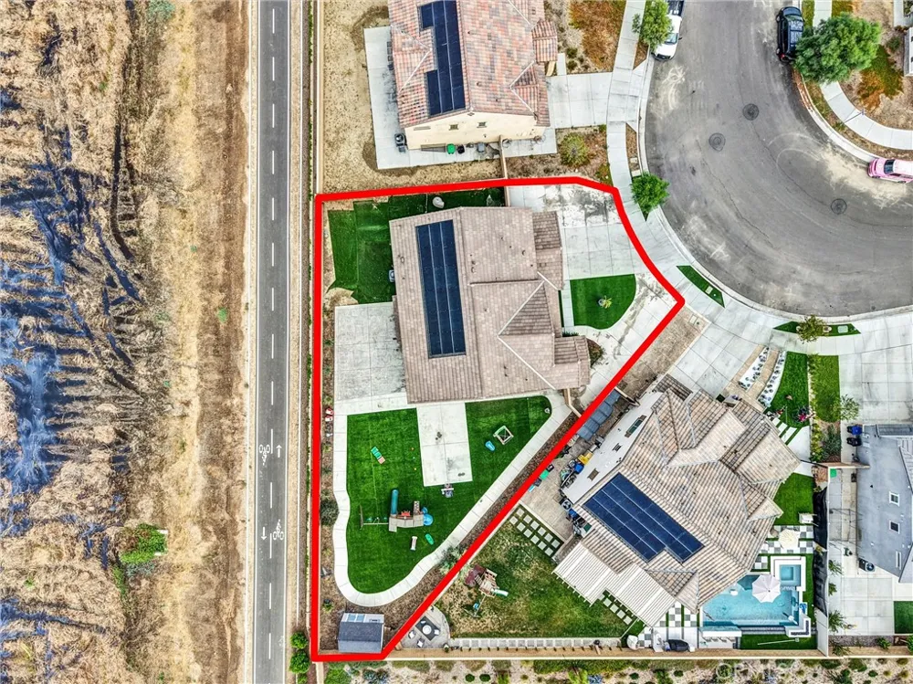 4570 Eagle Perris, CA 92571