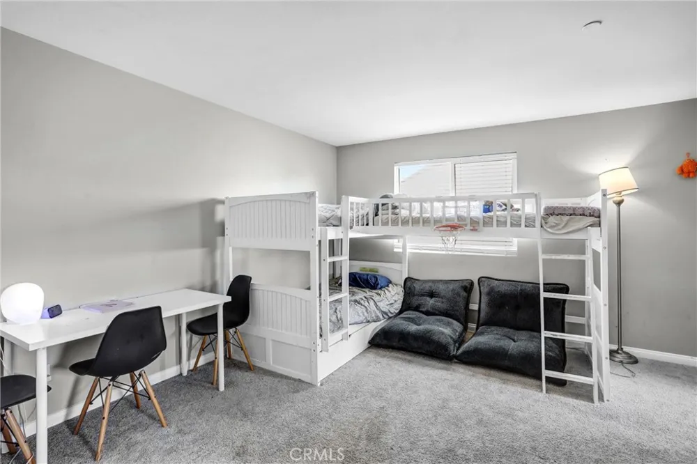 4570 Eagle Perris, CA 92571