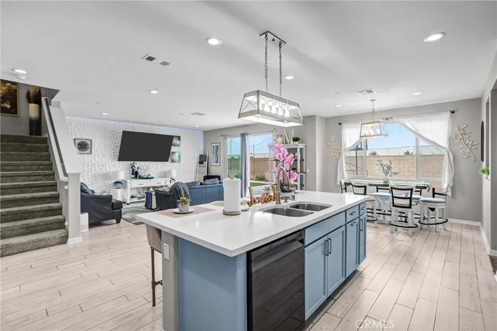 4570 Eagle Perris, CA 92571