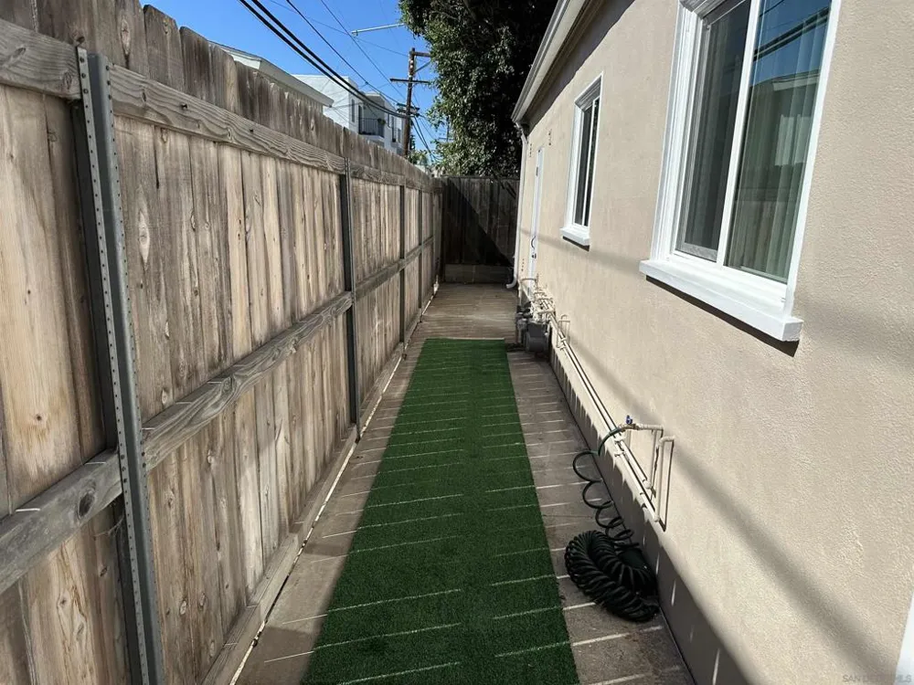 3722 Street San Diego, CA 92109