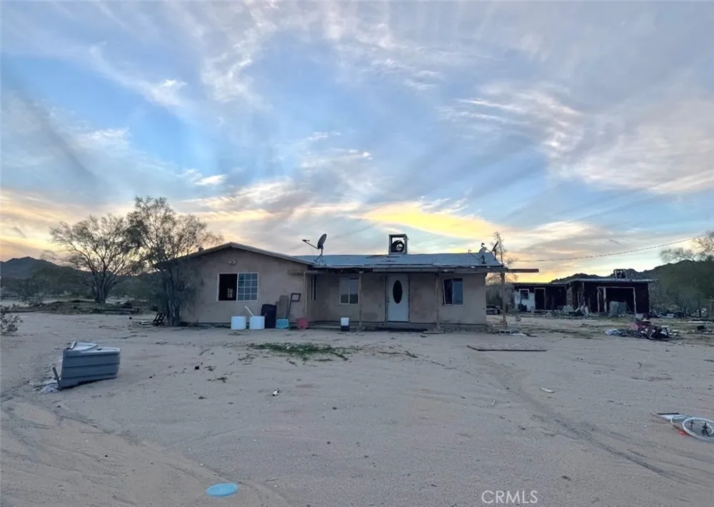 3122 Dusty Mile Landers, CA 92285