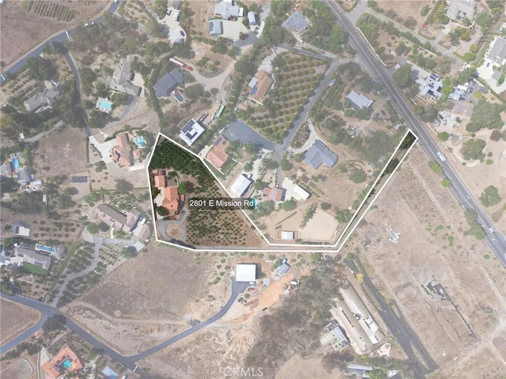 2801 E Mission Fallbrook, CA 92028