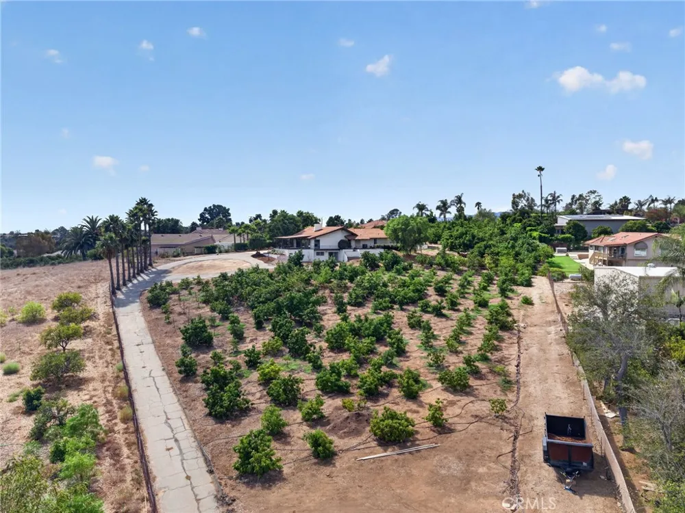 2801 E Mission Fallbrook, CA 92028