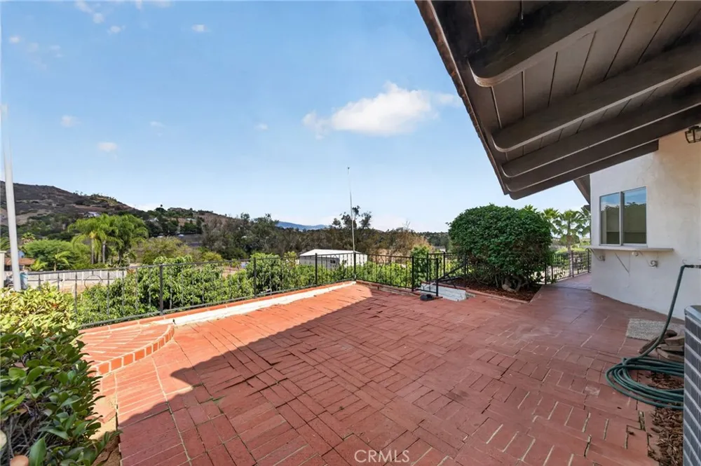 2801 E Mission Fallbrook, CA 92028