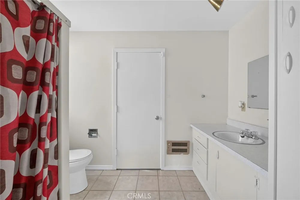 2801 E Mission Fallbrook, CA 92028