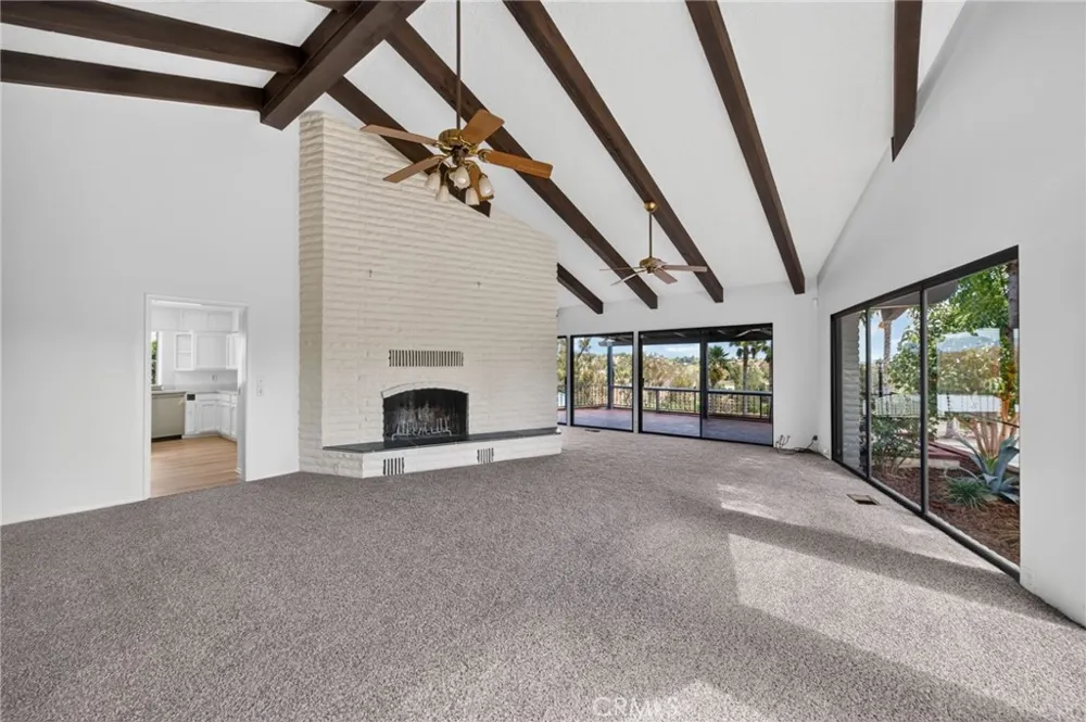 2801 E Mission Fallbrook, CA 92028