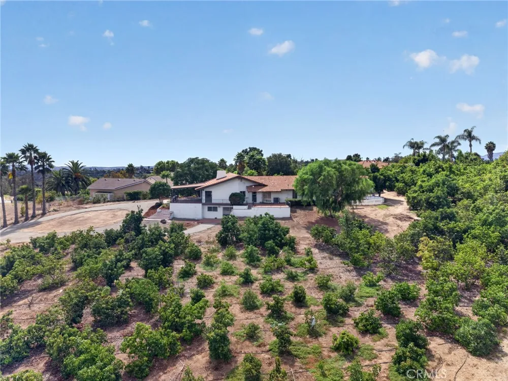 2801 E Mission Fallbrook, CA 92028