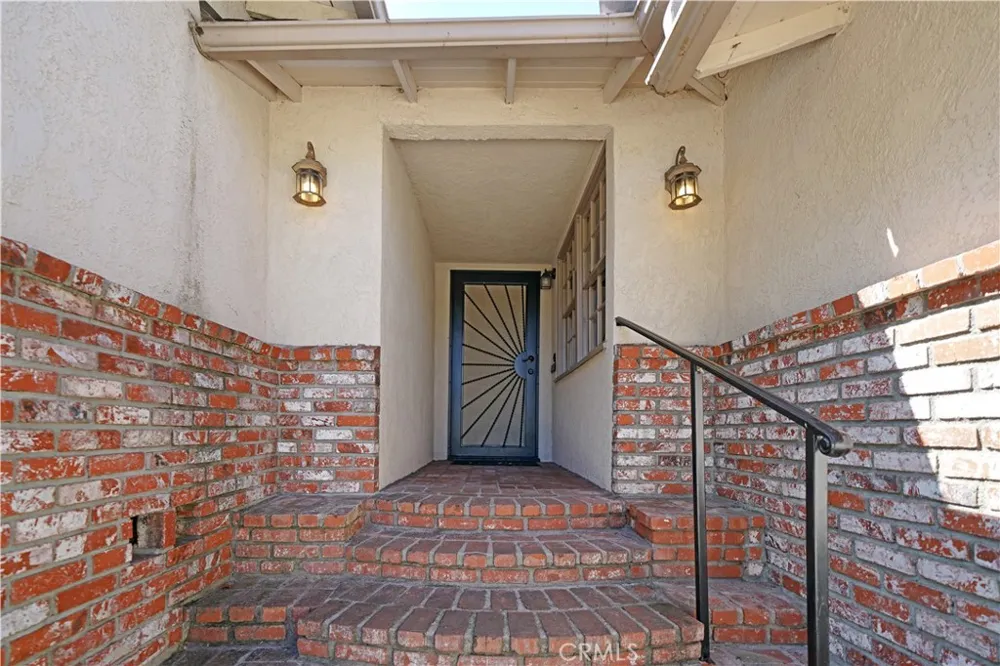 14710 Terryknoll Drive Whittier, CA 90604