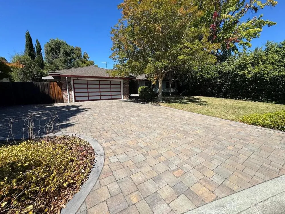 1804 Newcastle Drive Los Altos, CA 94024