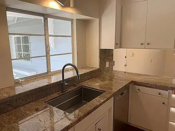 1804 Newcastle Drive Los Altos, CA 94024