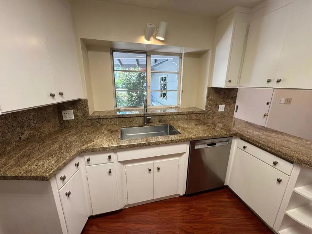 1804 Newcastle Drive Los Altos, CA 94024