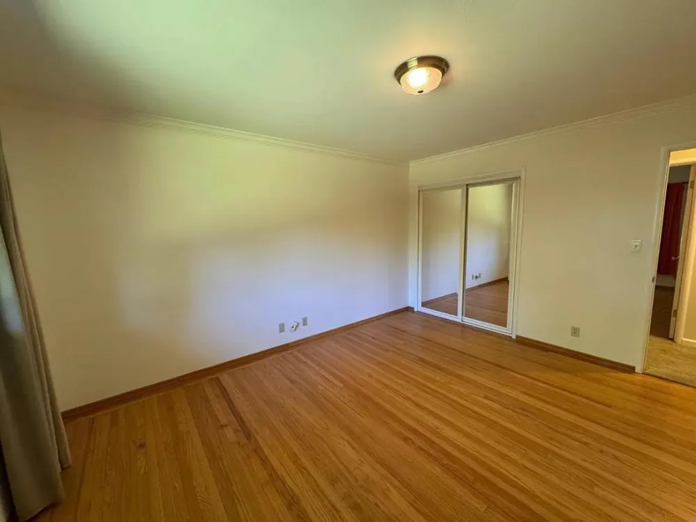 1804 Newcastle Drive Los Altos, CA 94024