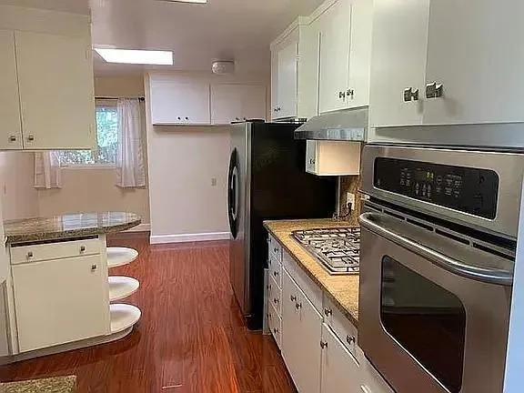 1804 Newcastle Drive Los Altos, CA 94024