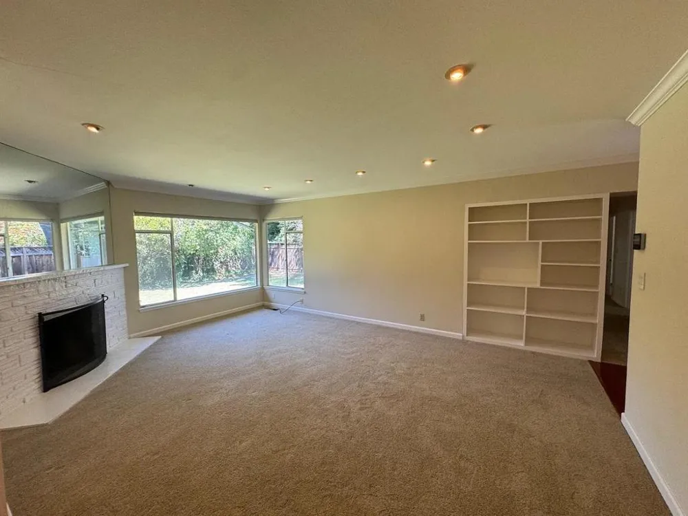 1804 Newcastle Drive Los Altos, CA 94024