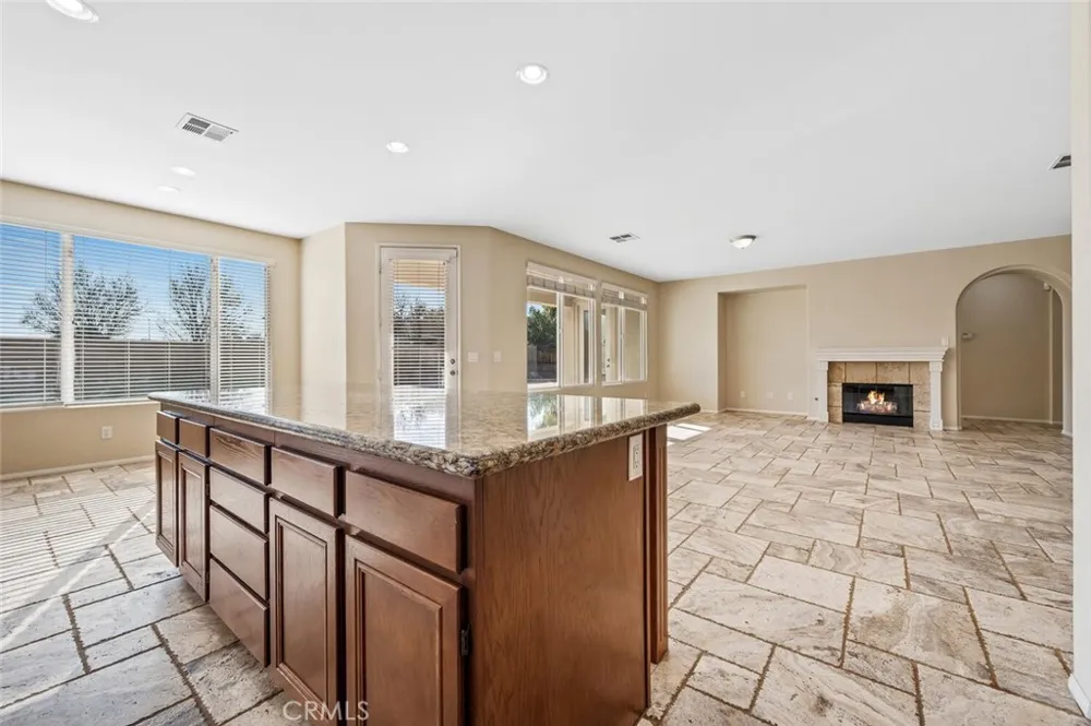 28365 Little Lake Court Menifee, CA 92585