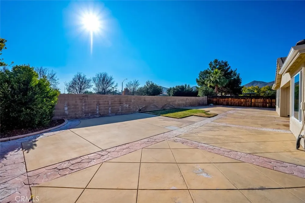28365 Little Lake Court Menifee, CA 92585