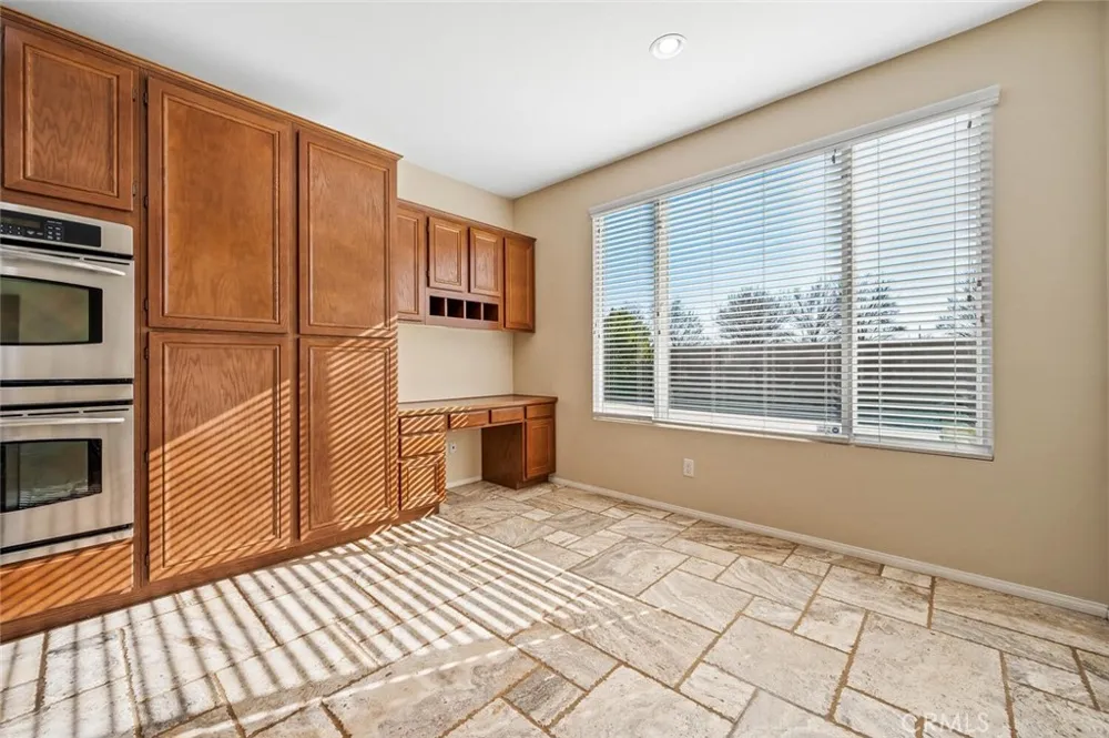 28365 Little Lake Court Menifee, CA 92585