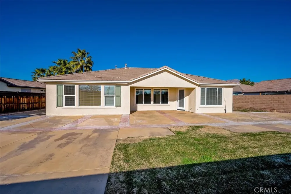28365 Little Lake Court Menifee, CA 92585