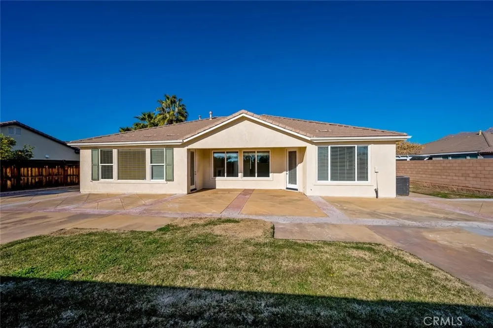 28365 Little Lake Court Menifee, CA 92585