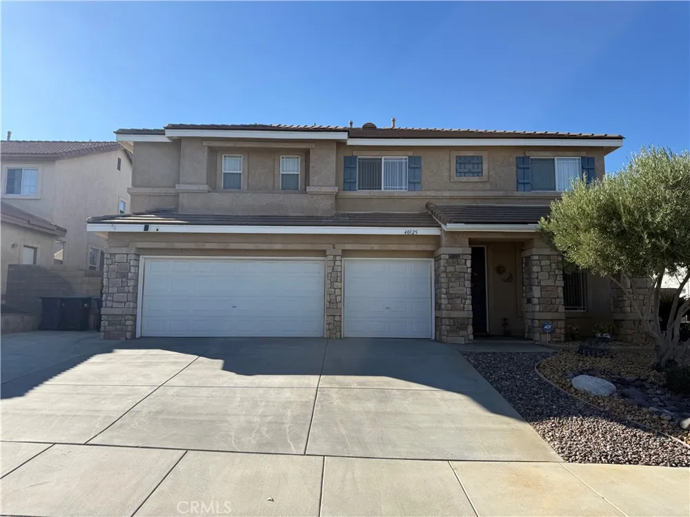 40125 Watford Way Palmdale, CA 93551