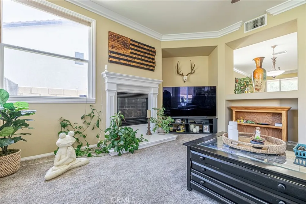 40125 Watford Way Palmdale, CA 93551