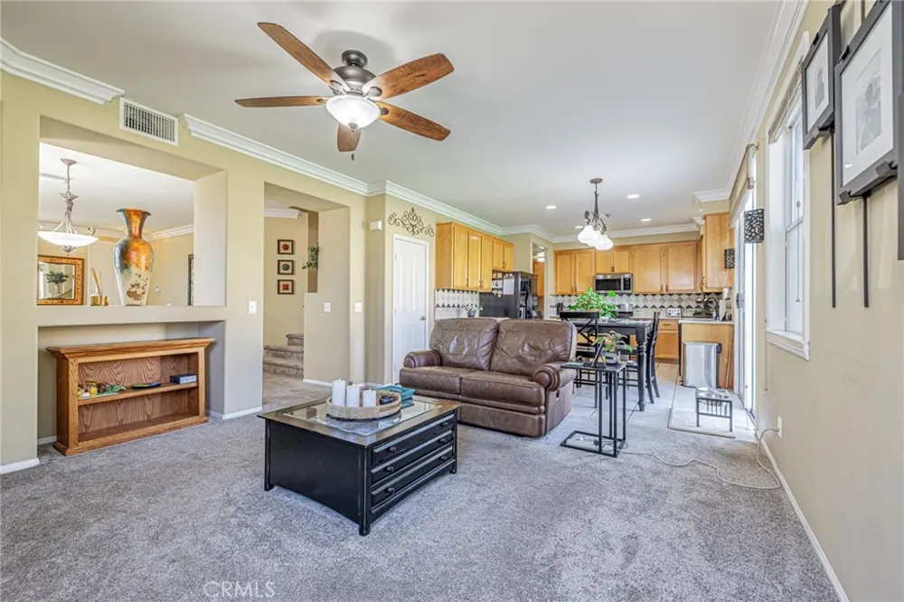 40125 Watford Way Palmdale, CA 93551