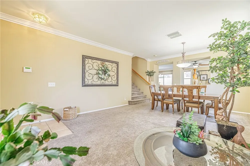 40125 Watford Way Palmdale, CA 93551