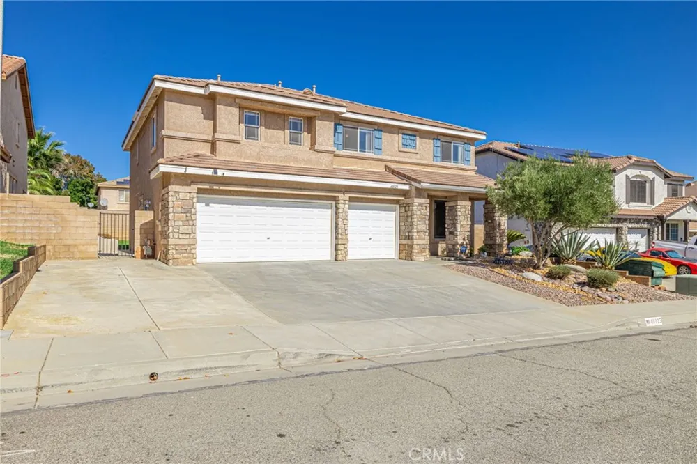 40125 Watford Way Palmdale, CA 93551