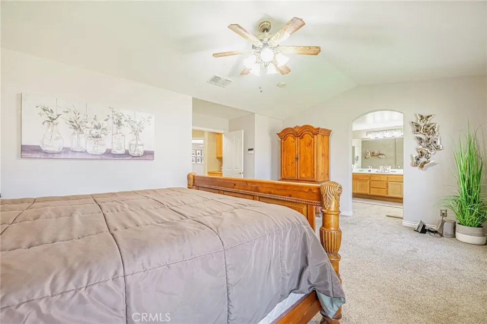 40125 Watford Way Palmdale, CA 93551