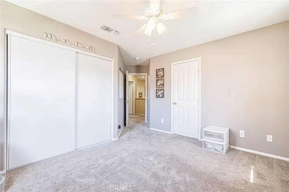 40125 Watford Way Palmdale, CA 93551