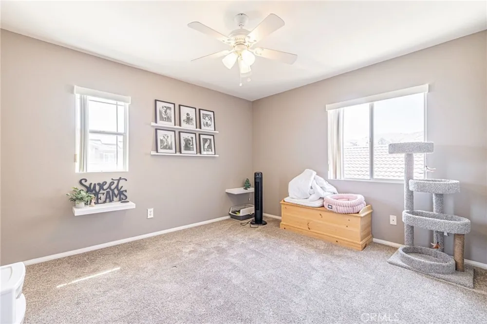 40125 Watford Way Palmdale, CA 93551