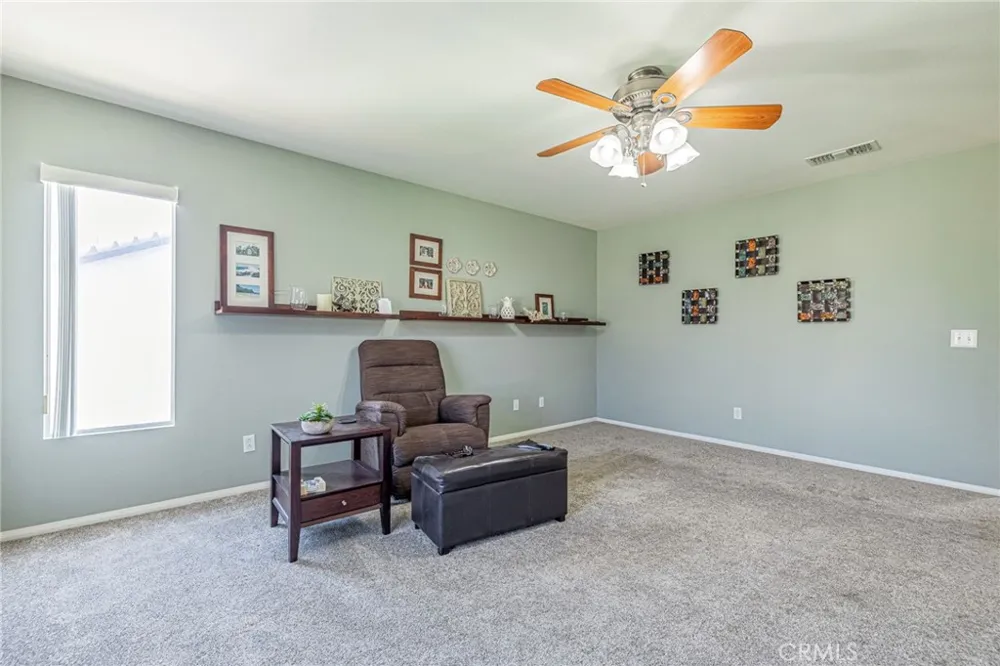 40125 Watford Way Palmdale, CA 93551