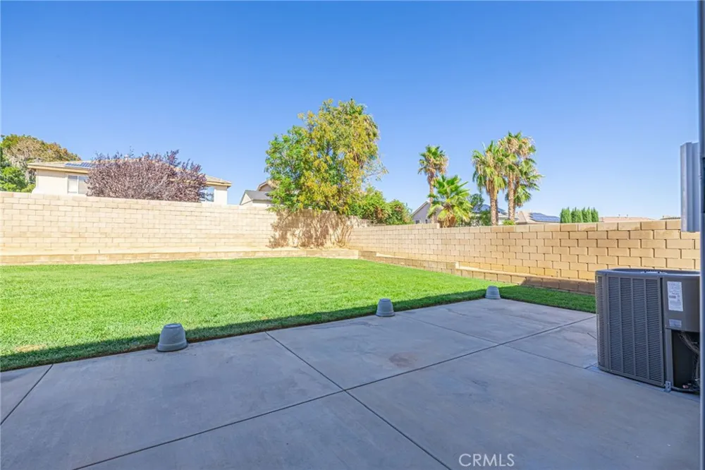 40125 Watford Way Palmdale, CA 93551