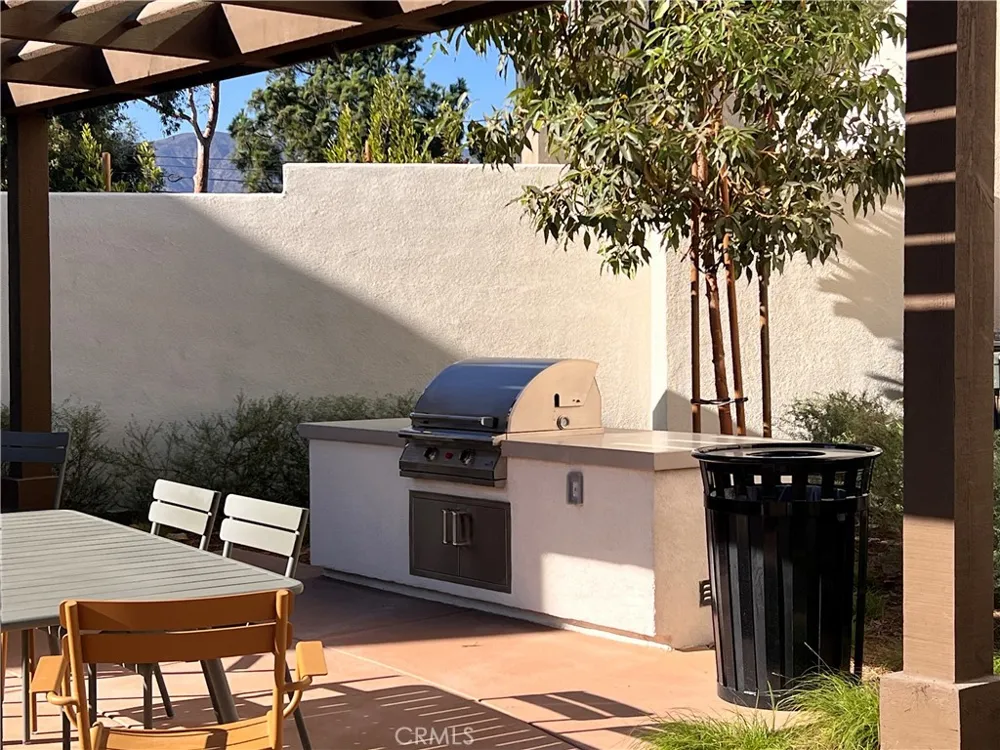 229 Stillwater Claremont, CA 91711
