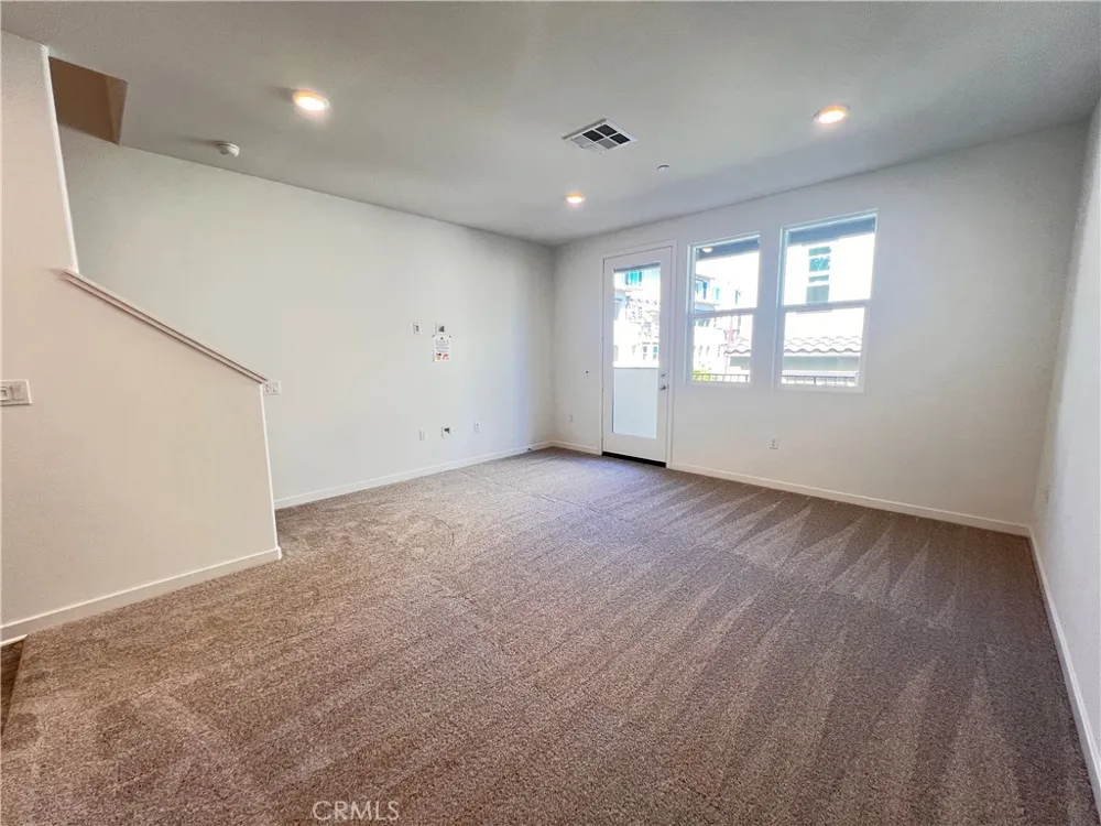 229 Stillwater Claremont, CA 91711