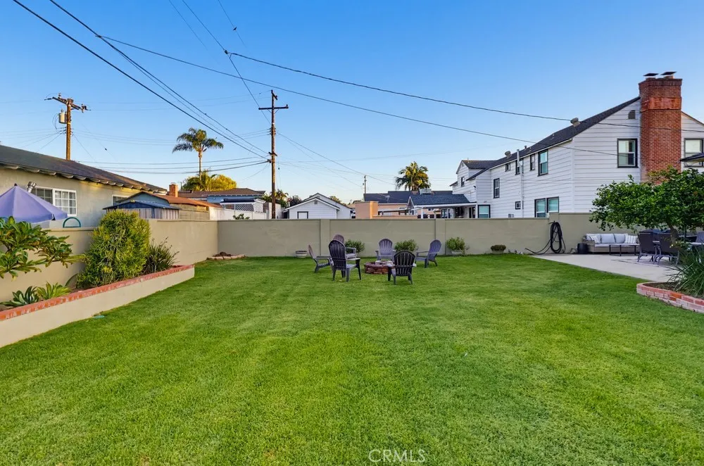 10904 La Mirada Boulevard Whittier, CA 90604