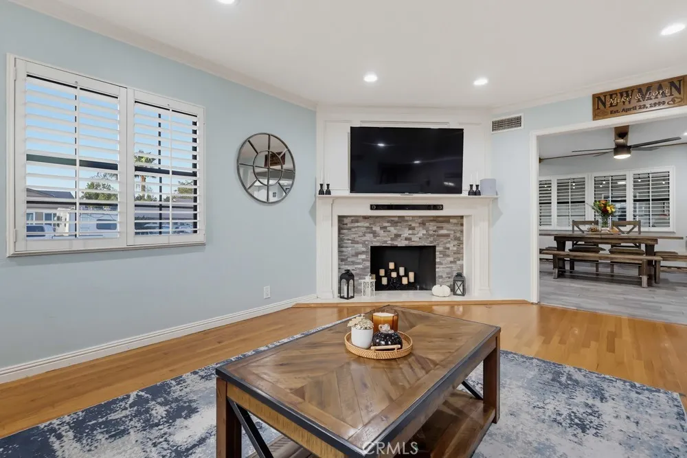 10904 La Mirada Boulevard Whittier, CA 90604