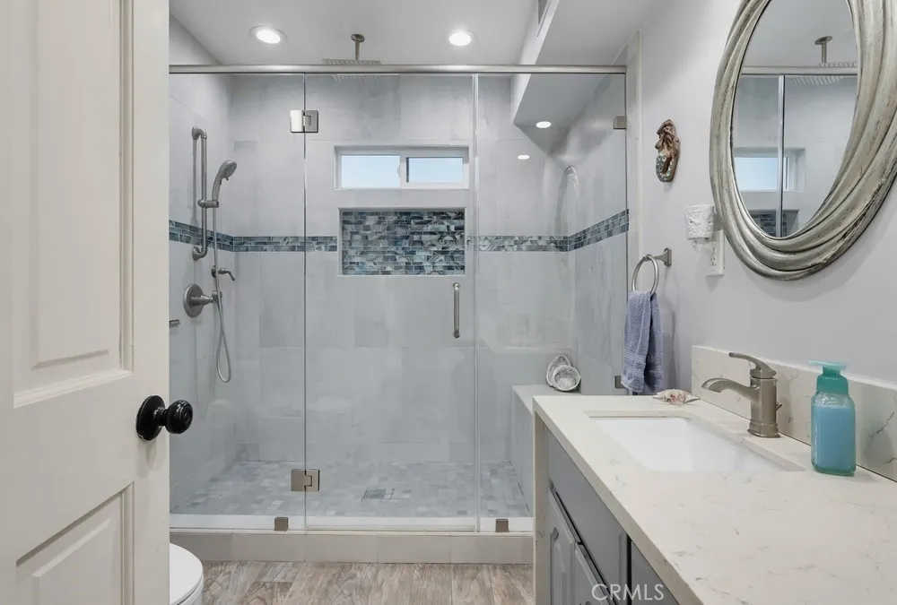 10904 La Mirada Boulevard Whittier, CA 90604