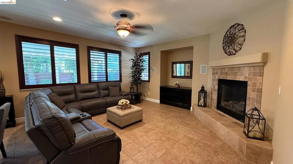 453 Emerson Court Discovery Bay, CA 94505