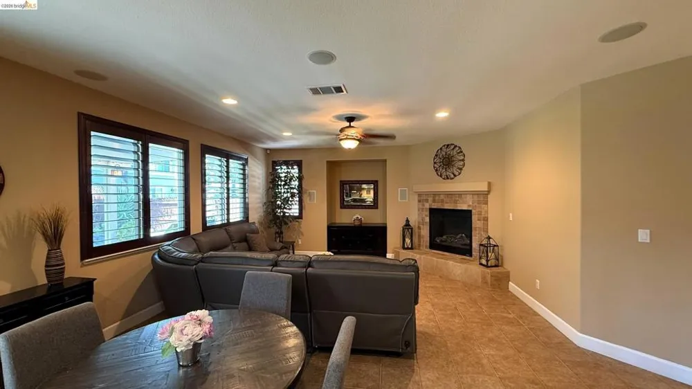 453 Emerson Court Discovery Bay, CA 94505