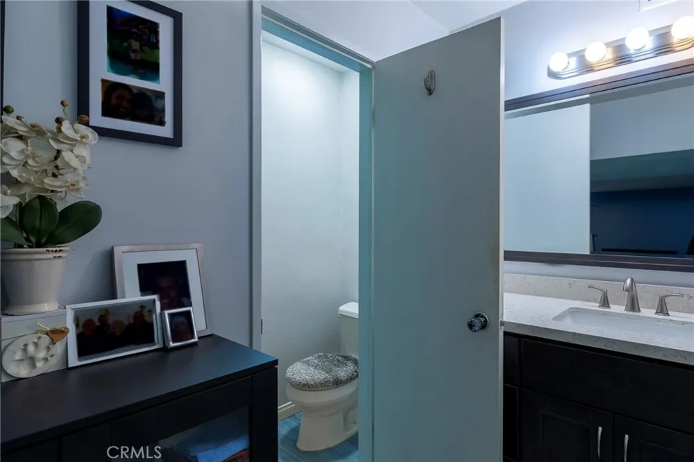 991 S Idaho Street #113 La Habra, CA 90631