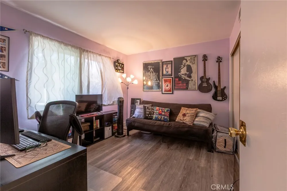 991 S Idaho Street #113 La Habra, CA 90631