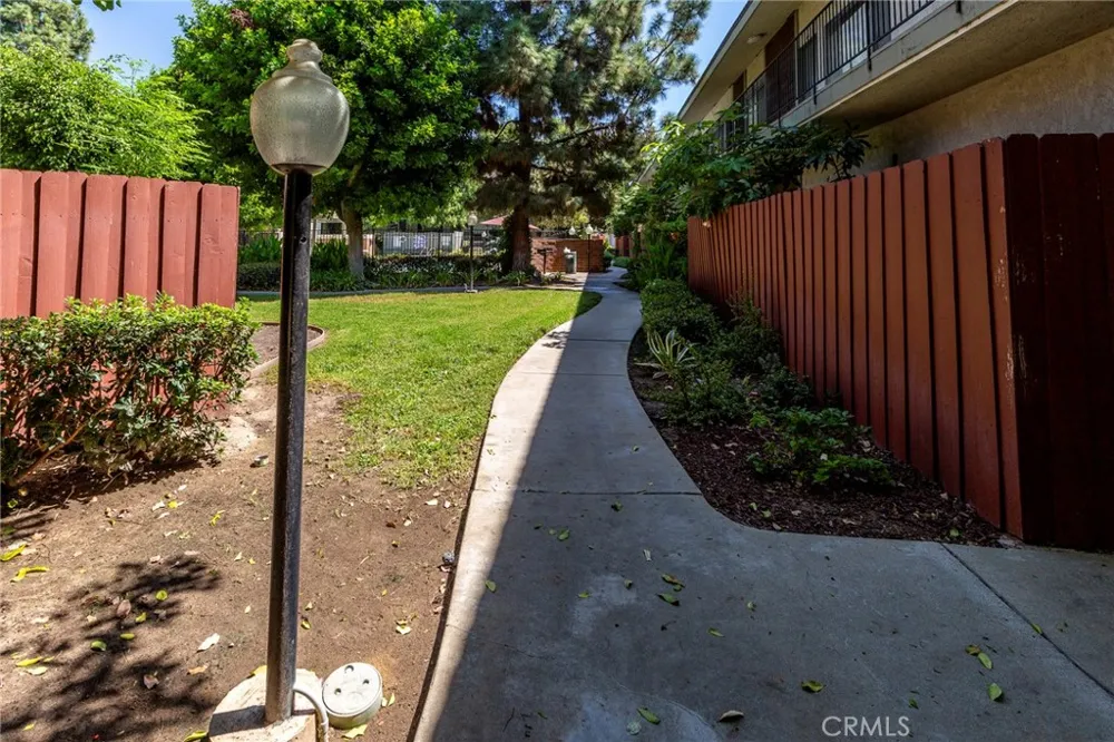 991 S Idaho Street #113 La Habra, CA 90631