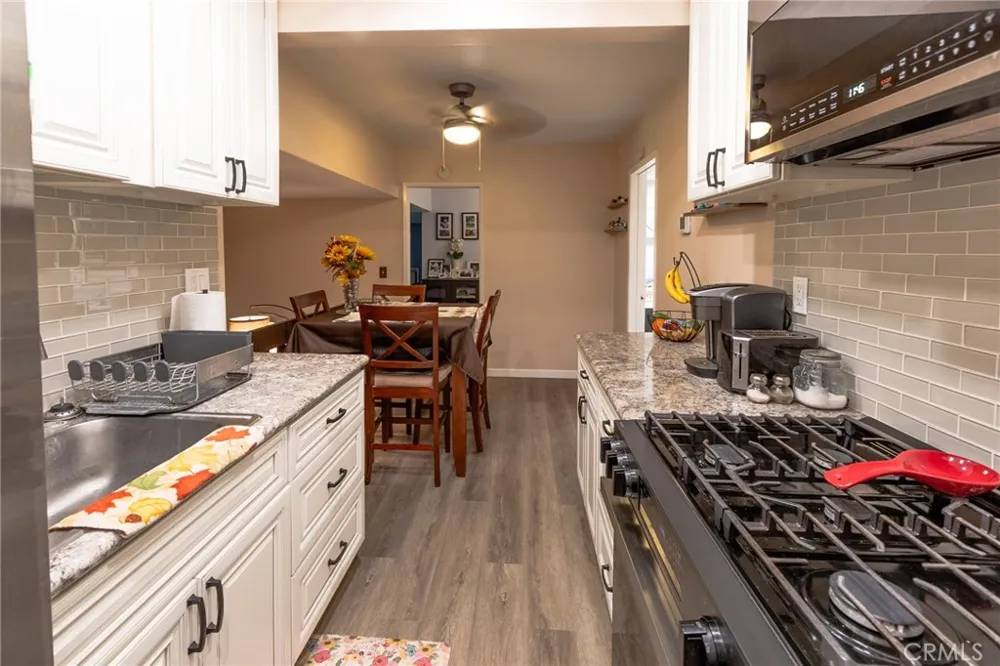 991 S Idaho Street #113 La Habra, CA 90631