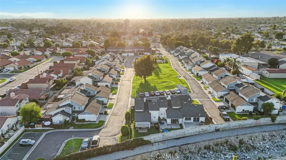 1173 S Cactus Rialto, CA 92376
